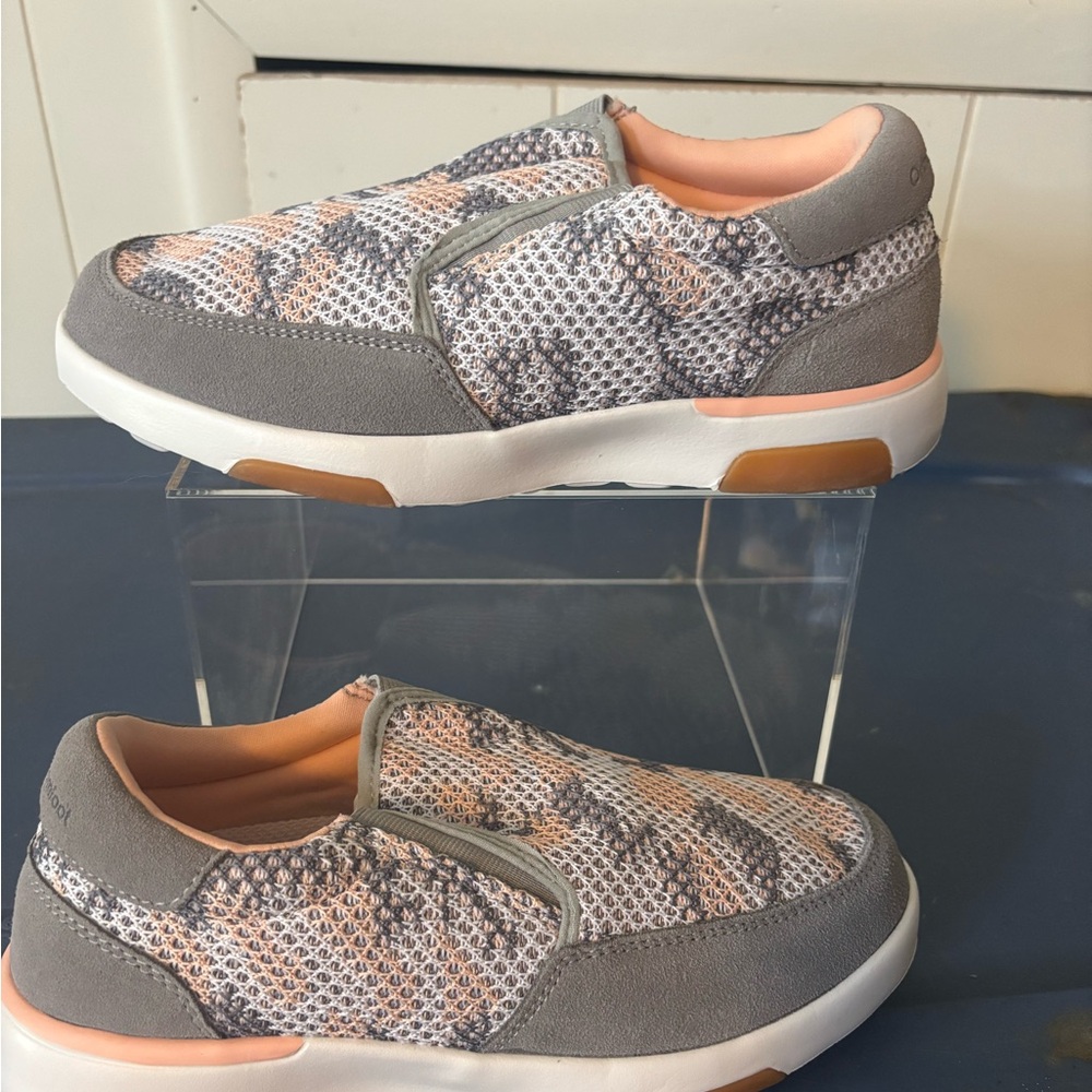 Orthopedic Slip-On Walking Shoes for Plantar Fasciitis